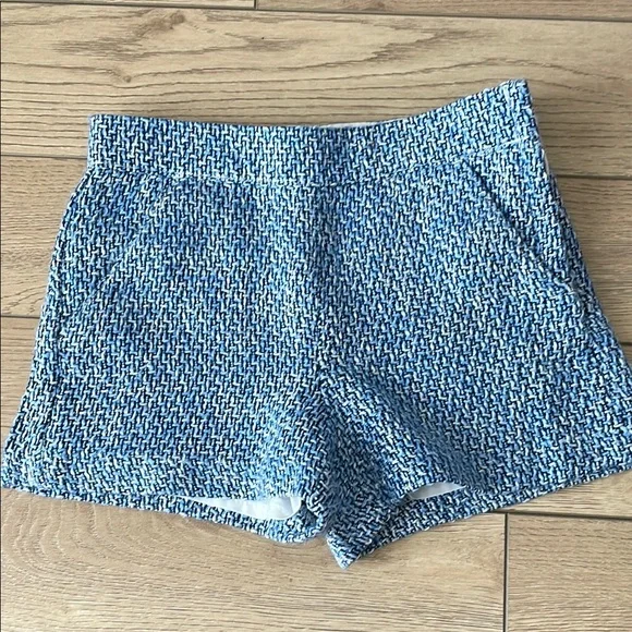 Janie and Jack Blue and White Textured Two-Piece Set size 5 and 4 - Picture 2 of 7